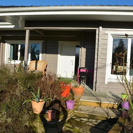 Maison Spacieuse Avec Jardin Proche Bordeaux Yvrac