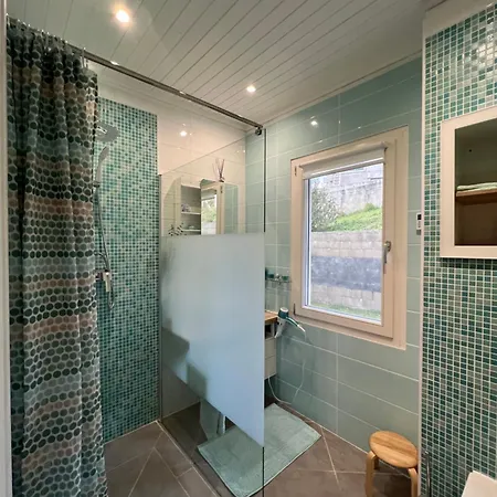 Maison Spacieuse Avec Jardin Proche Bordeaux *
