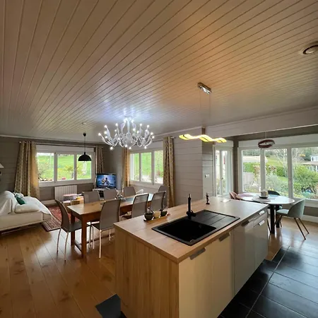 Maison Spacieuse Avec Jardin Proche Bordeaux Вилла