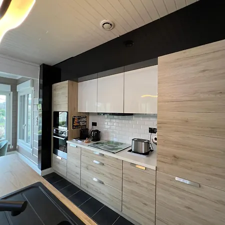 Maison Spacieuse Avec Jardin Proche Bordeaux Вилла