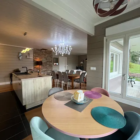 Вилла Maison Spacieuse Avec Jardin Proche Bordeaux Yvrac