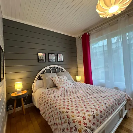 Maison Spacieuse Avec Jardin Proche Bordeaux Yvrac